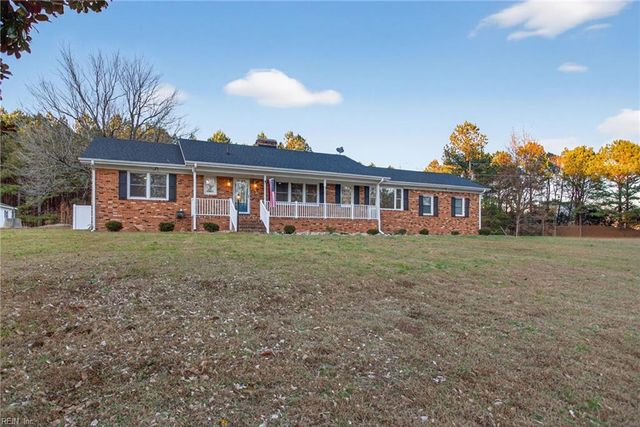 22194 Storys Station RD, Courtland, VA 23837