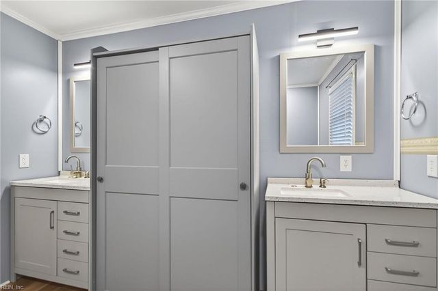 22194 Storys Station RD, Courtland, VA 23837