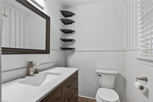 22194 Storys Station RD, Courtland, VA 23837