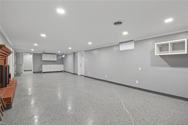 22194 Storys Station RD, Courtland, VA 23837