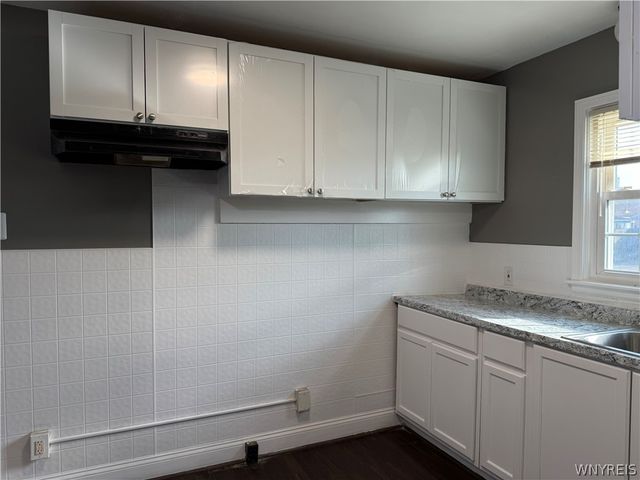 3564 Ferry Avenue, Niagara Falls, NY 14301