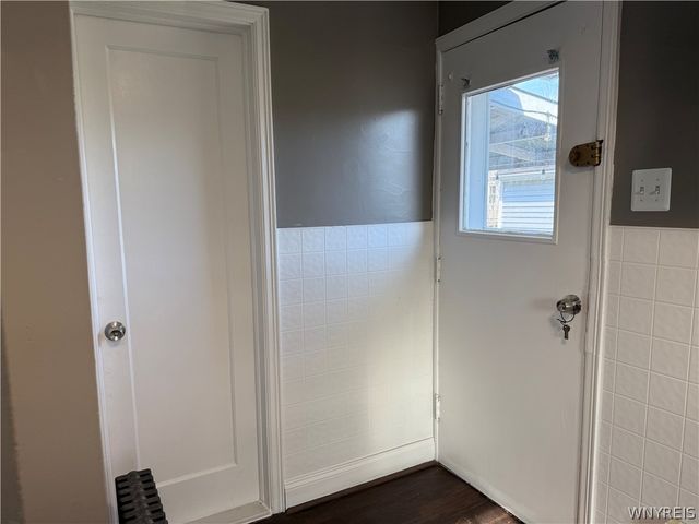 3564 Ferry Avenue, Niagara Falls, NY 14301