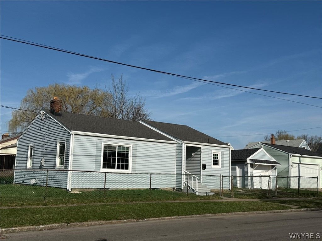 3564 Ferry Avenue, Niagara Falls, NY 14301