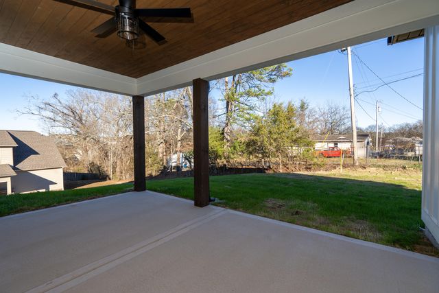 295 Running Oak Drive, Ringgold, GA 30736