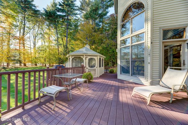 1 Shetland, Clifton Park, NY 12065