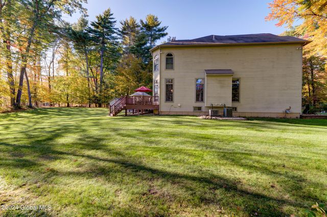 1 Shetland, Clifton Park, NY 12065