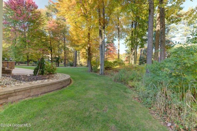 1 Shetland, Clifton Park, NY 12065