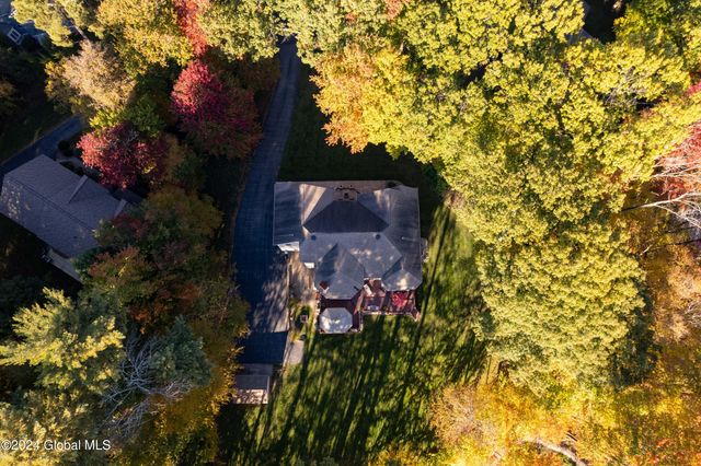 1 Shetland, Clifton Park, NY 12065