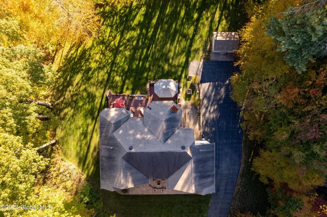 1 Shetland, Clifton Park, NY 12065