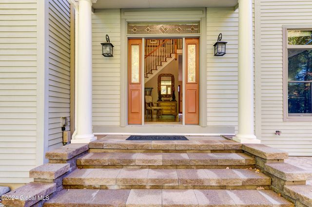 1 Shetland, Clifton Park, NY 12065