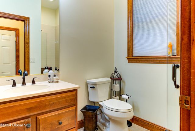 1 Shetland, Clifton Park, NY 12065