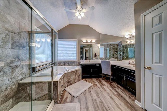 16655 W 155th Terrace, Olathe, KS 66062