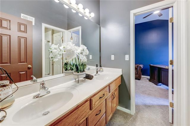 16655 W 155th Terrace, Olathe, KS 66062