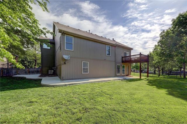 16655 W 155th Terrace, Olathe, KS 66062