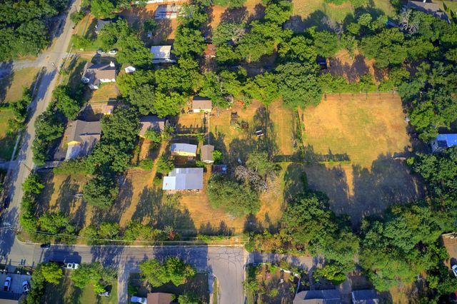 2832 Fairway Drive, Fort Worth, TX 76119