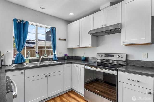 2715 28th Avenue SW, Tumwater, WA 98512