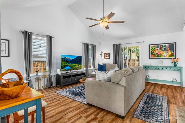 2715 28th Avenue SW, Tumwater, WA 98512