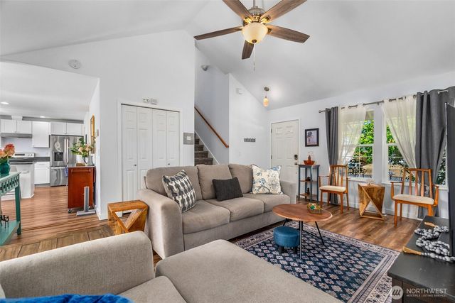 2715 28th Avenue SW, Tumwater, WA 98512