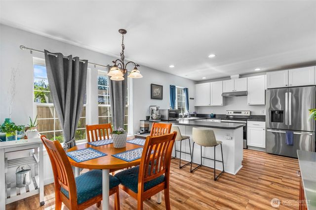 2715 28th Avenue SW, Tumwater, WA 98512