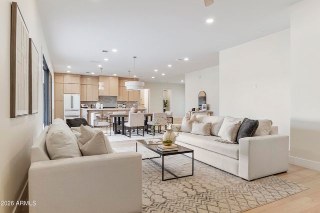 5540 E DAHLIA Drive, Scottsdale, AZ 85254