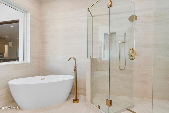 5540 E DAHLIA Drive, Scottsdale, AZ 85254