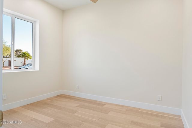 5540 E DAHLIA Drive, Scottsdale, AZ 85254