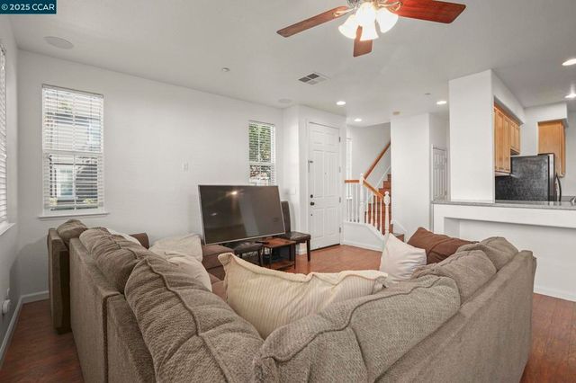 1347 Eisenhower Way, Brentwood, CA 94513