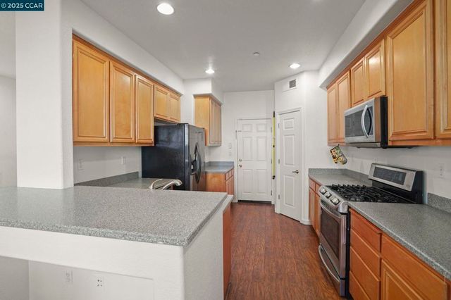 1347 Eisenhower Way, Brentwood, CA 94513