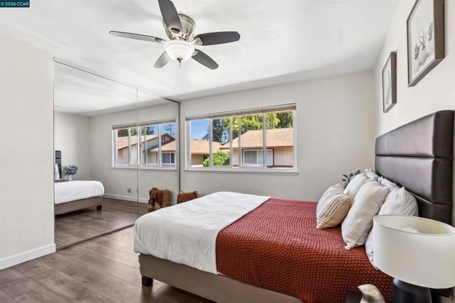 1535 Parkwood Pl, Concord, CA 94521