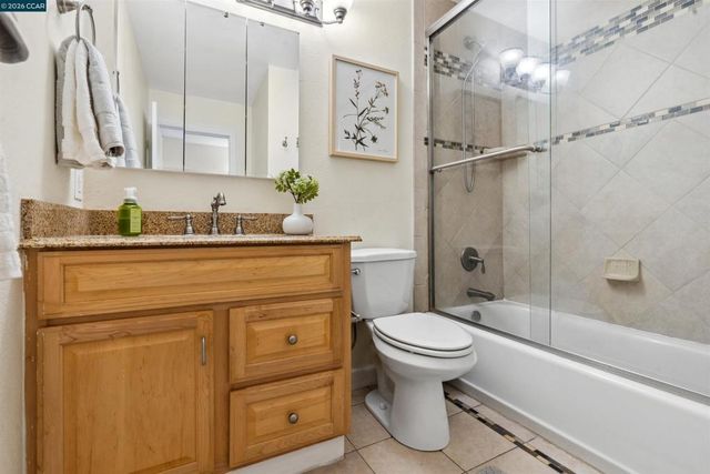 1535 Parkwood Pl, Concord, CA 94521