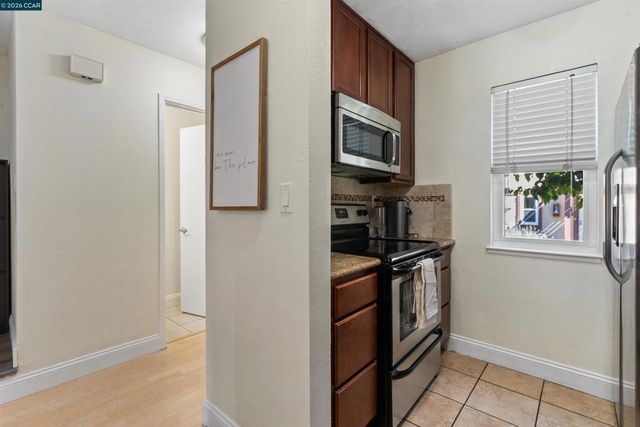 1535 Parkwood Pl, Concord, CA 94521