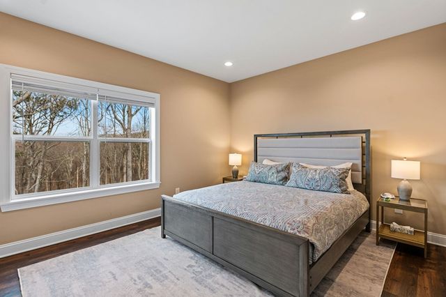 1016 Twisted Oak Road, Talking Rock, GA 30175