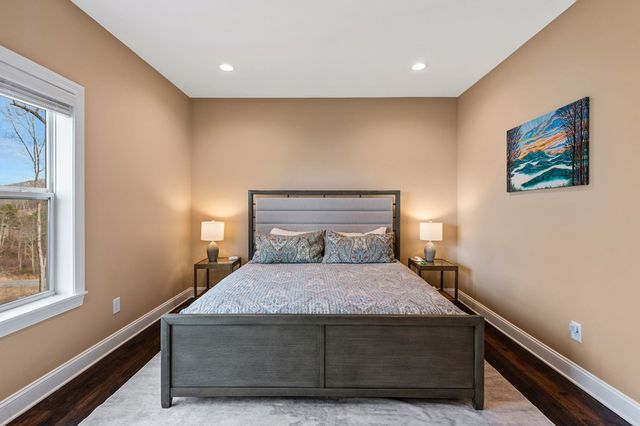 1016 Twisted Oak Road, Talking Rock, GA 30175