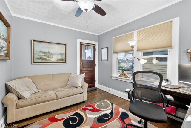 2224 Bunts Road, Lakewood, OH 44107