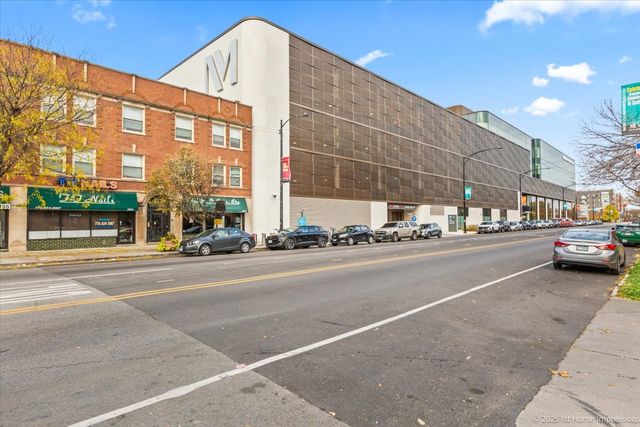 4934 S Champlain Avenue, Chicago, IL 60615
