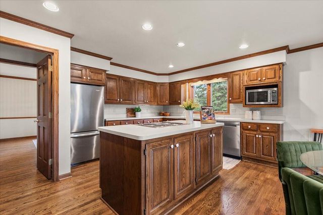 N95W7155 Coventry COURT, Cedarburg, WI 53012