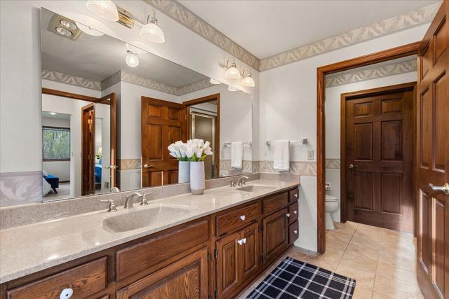 N95W7155 Coventry COURT, Cedarburg, WI 53012
