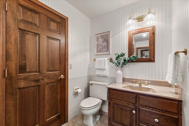 N95W7155 Coventry COURT, Cedarburg, WI 53012