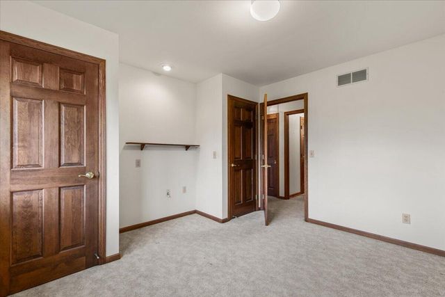 N95W7155 Coventry COURT, Cedarburg, WI 53012
