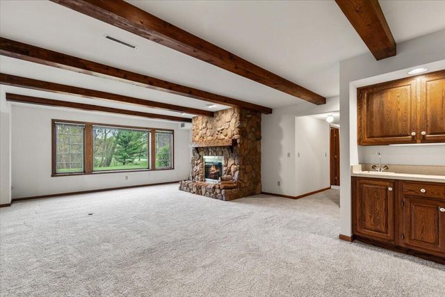 N95W7155 Coventry COURT, Cedarburg, WI 53012