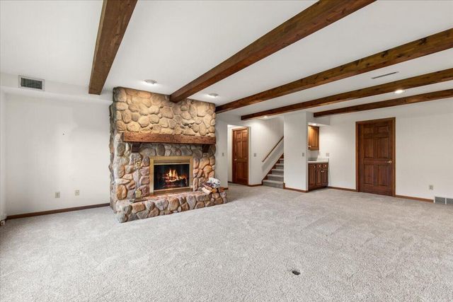 N95W7155 Coventry COURT, Cedarburg, WI 53012