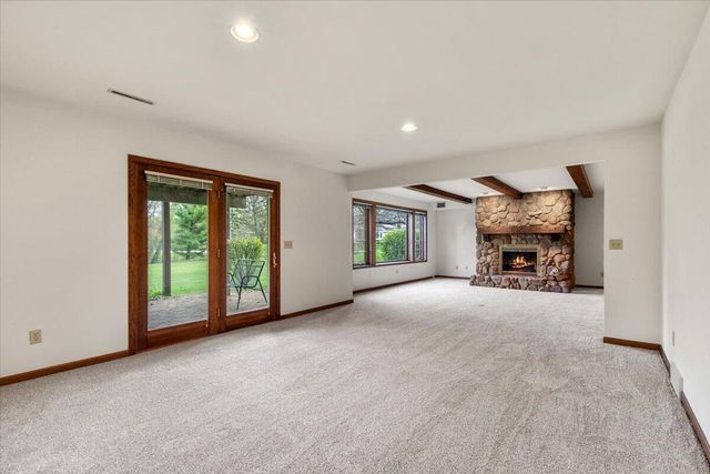 N95W7155 Coventry COURT, Cedarburg, WI 53012