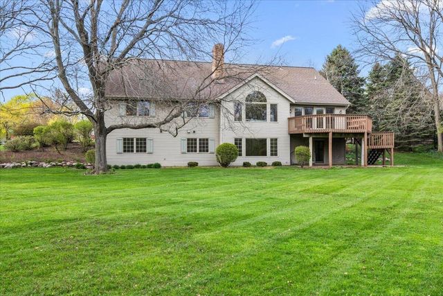 N95W7155 Coventry COURT, Cedarburg, WI 53012