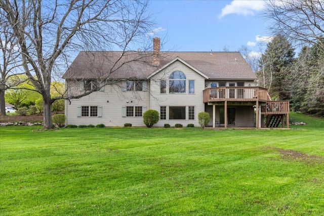 N95W7155 Coventry COURT, Cedarburg, WI 53012