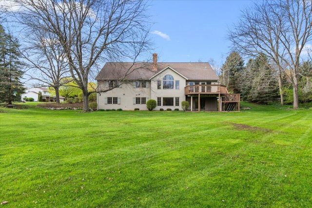 N95W7155 Coventry COURT, Cedarburg, WI 53012