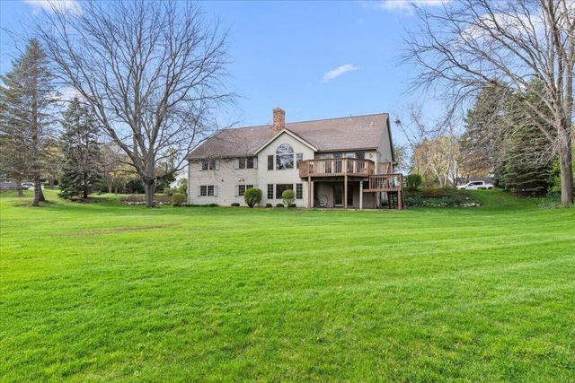 N95W7155 Coventry COURT, Cedarburg, WI 53012