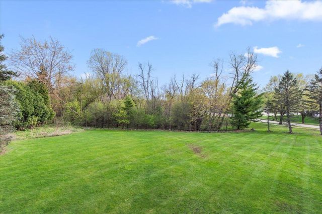 N95W7155 Coventry COURT, Cedarburg, WI 53012