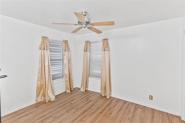 4706 Prinston Dr, Corpus Christi, TX 78411