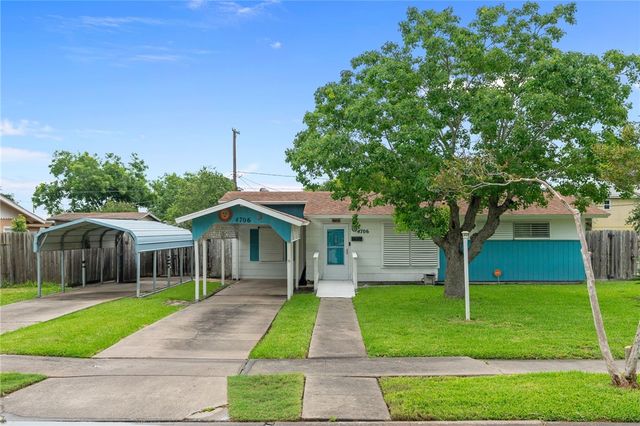 4706 Prinston Dr, Corpus Christi, TX 78411