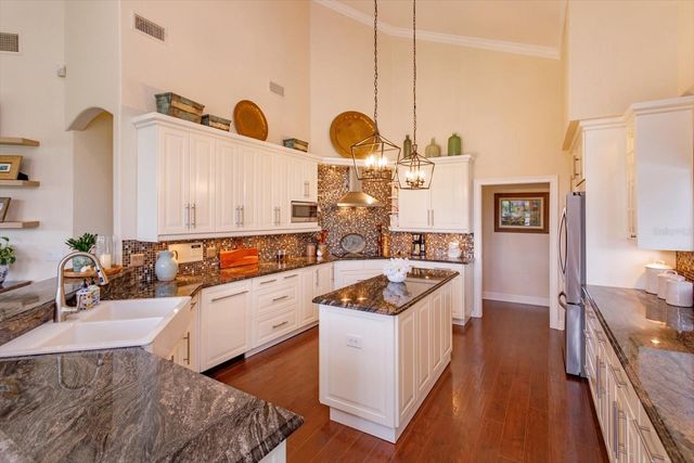 2428 BUTLER BAY DRIVE N, Windermere, FL 34786